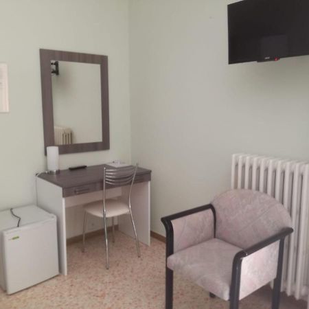 Hotel Saturno Chianciano Terme Eksteriør bilde