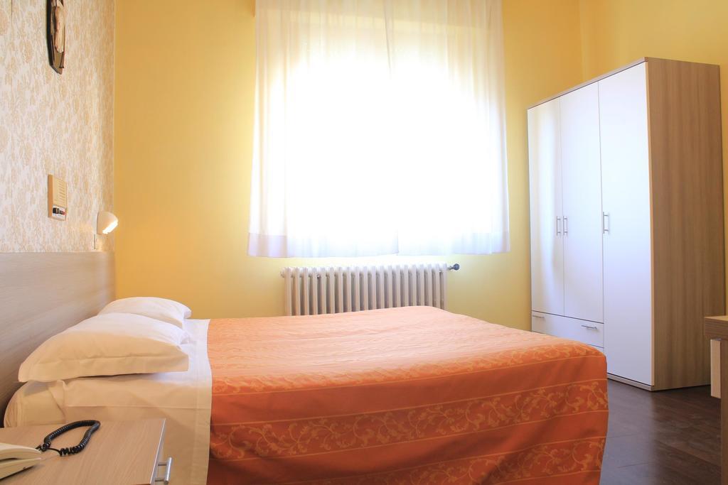 Hotel Saturno Chianciano Terme Eksteriør bilde