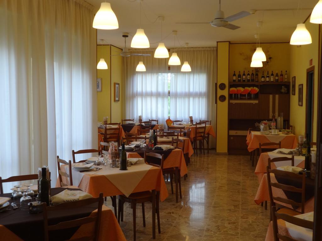 Hotel Saturno Chianciano Terme Eksteriør bilde