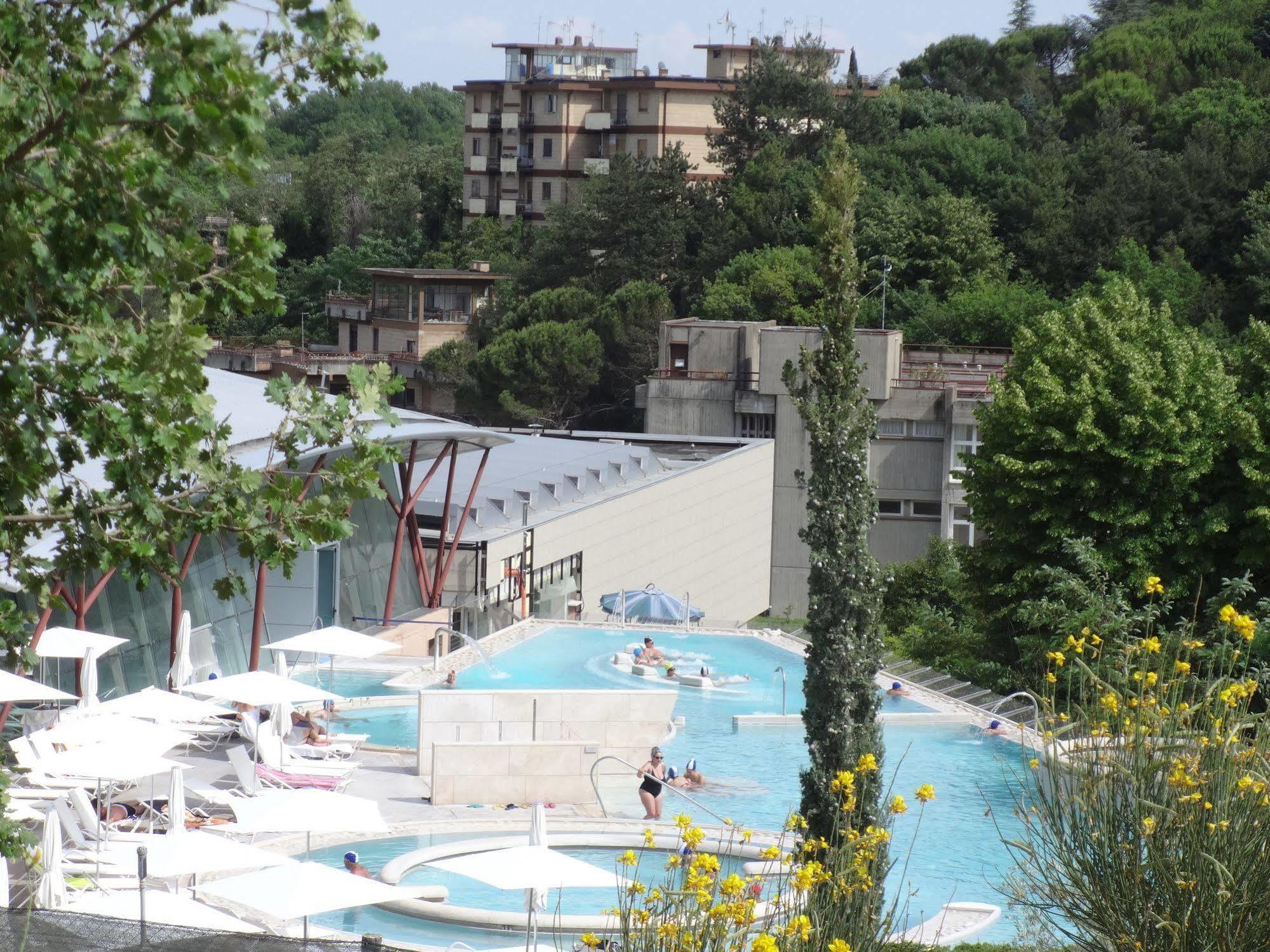 Hotel Saturno Chianciano Terme Eksteriør bilde