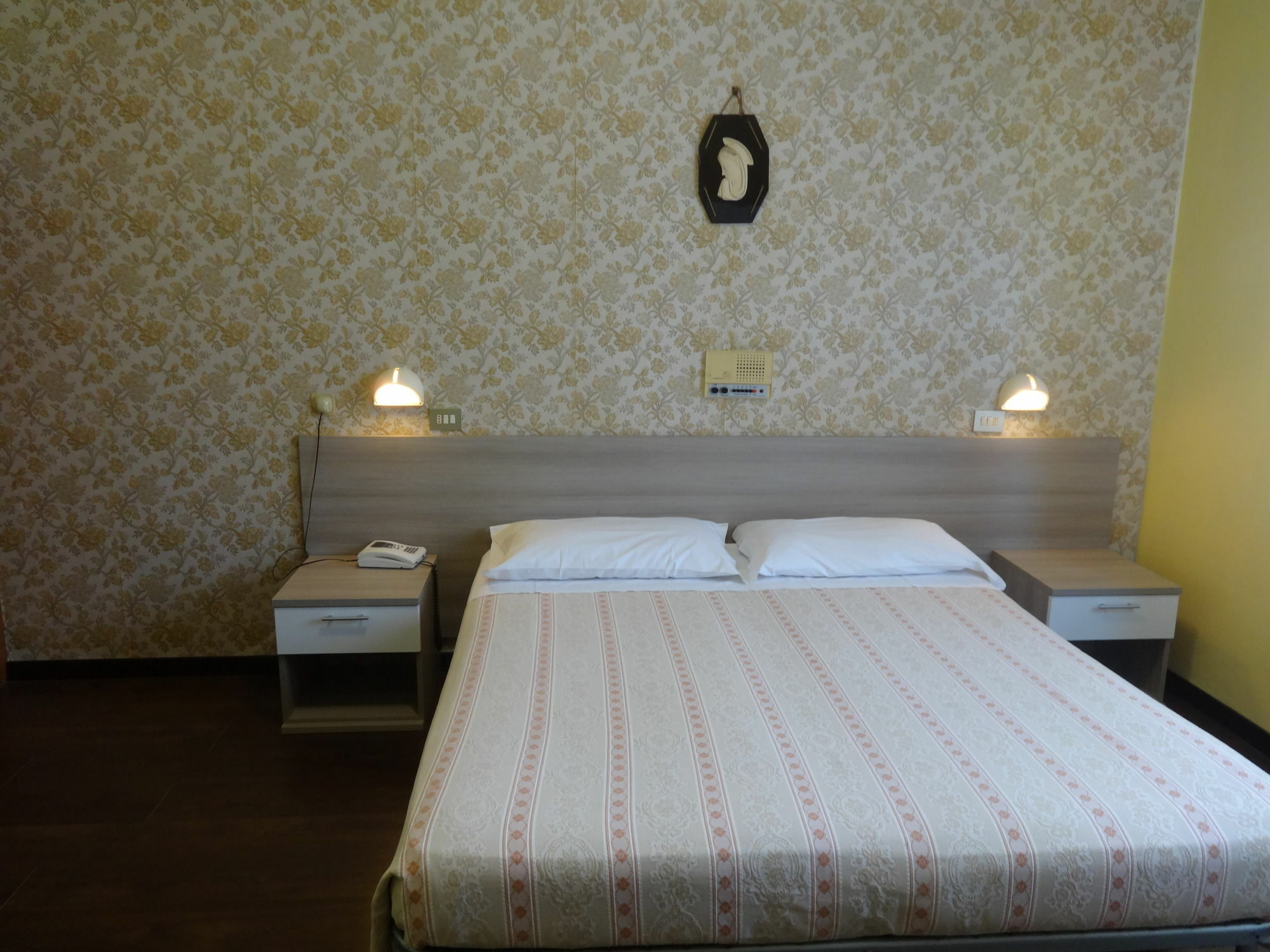 Hotel Saturno Chianciano Terme Eksteriør bilde